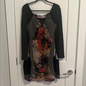 Black and Red Long Sleeve Sheath Dress with Scoop Neck